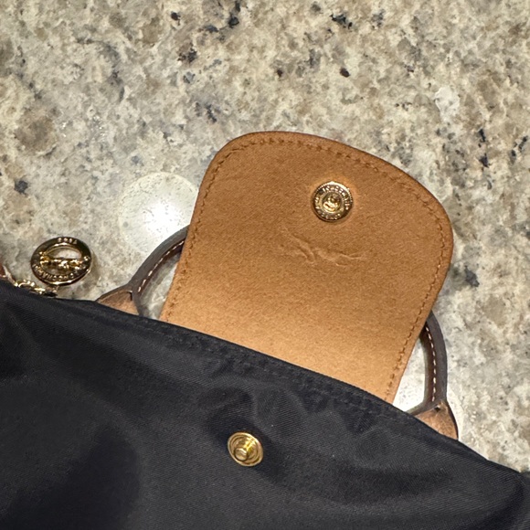 Longchamp Le Pliage Bag - Picture 5 of 7